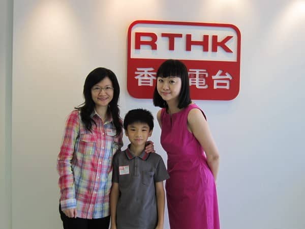 [2010-07-25] 香港電台第一台節目《訴心事家庭》 接受主持鄧藹霖訪問